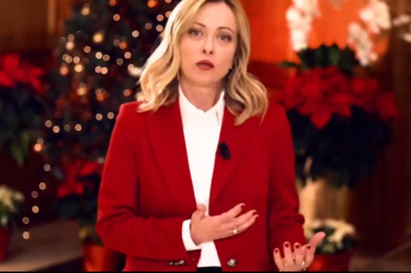 Giorgia Meloni, auguri di Natale social della premier: “Serenità e orgoglio”