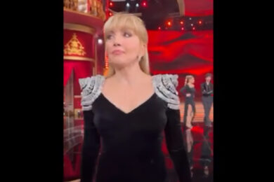 Ballando con le stelle salta la diretta durante la finale. E Milly Carlucci…
