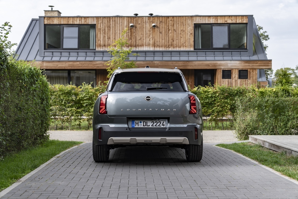 Nuova Mini Countryman C, agilità e piacere di guida
