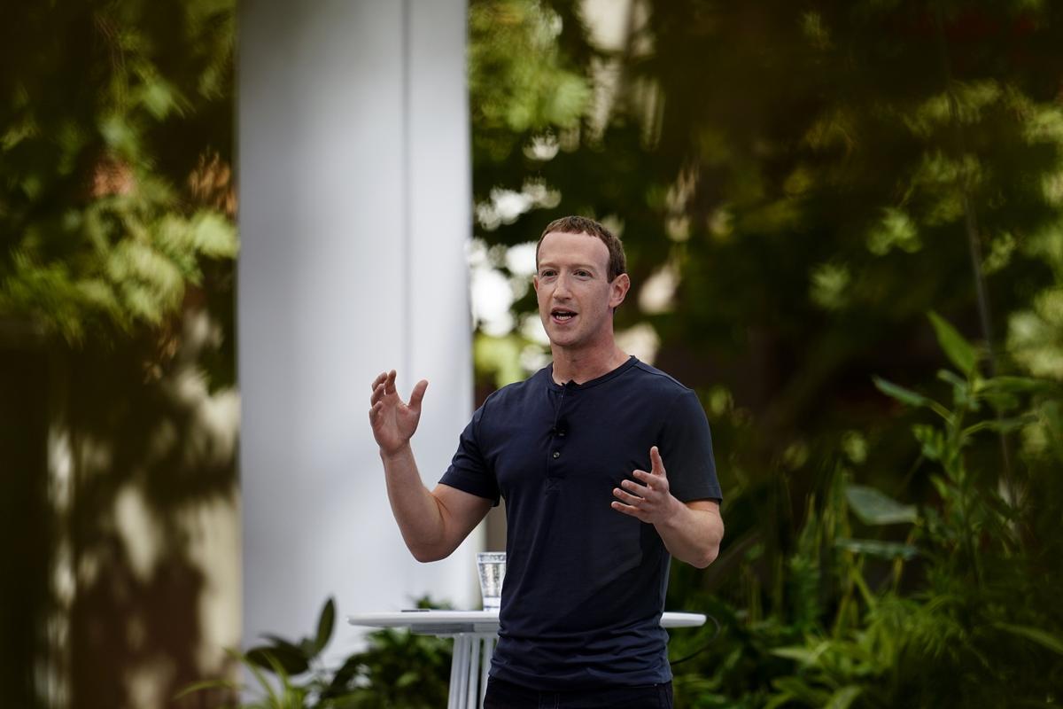 Zuckerberg si fa il bunker anti-atomico alle Hawaii da 270 milioni di dollari Zuckerberg si fa il bunker anti-atomico alle Hawaii da 270 milioni di dollari
