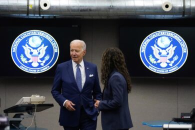 Cina-Usa: è guerra di spionaggio. Gli 007 cinesi battono la Cia