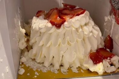 Torte ‘collassate’ a Natale: il fiasco del brand giapponese Takashimaya