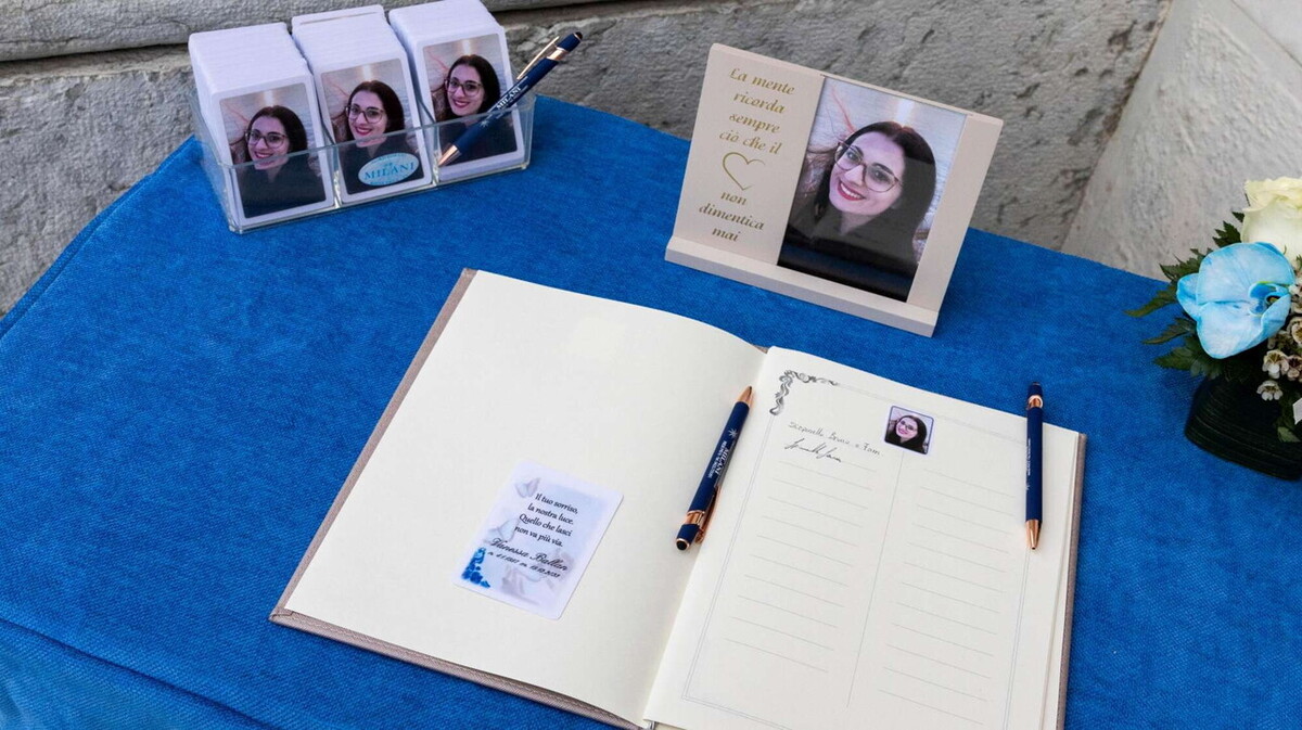 Funerali Vanessa Ballan, l’ultimo addio a Castelfranco Veneto. Le foto Funerali Vanessa Ballan, l’ultimo addio a Castelfranco Veneto. Le foto