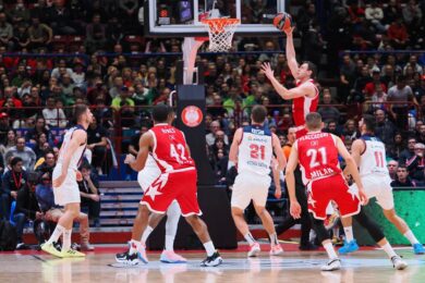 Olimpia Milano, Melli e Voigtmann dominanti: Baskonia ko in Eurolega