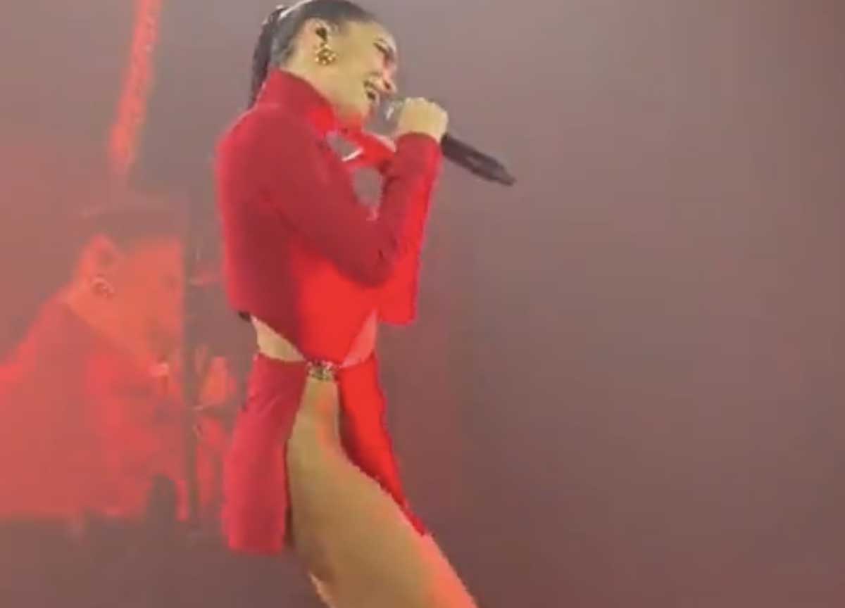 Elodie protagonista a Capodanno. Foto della cantante che lasciano senza fiato