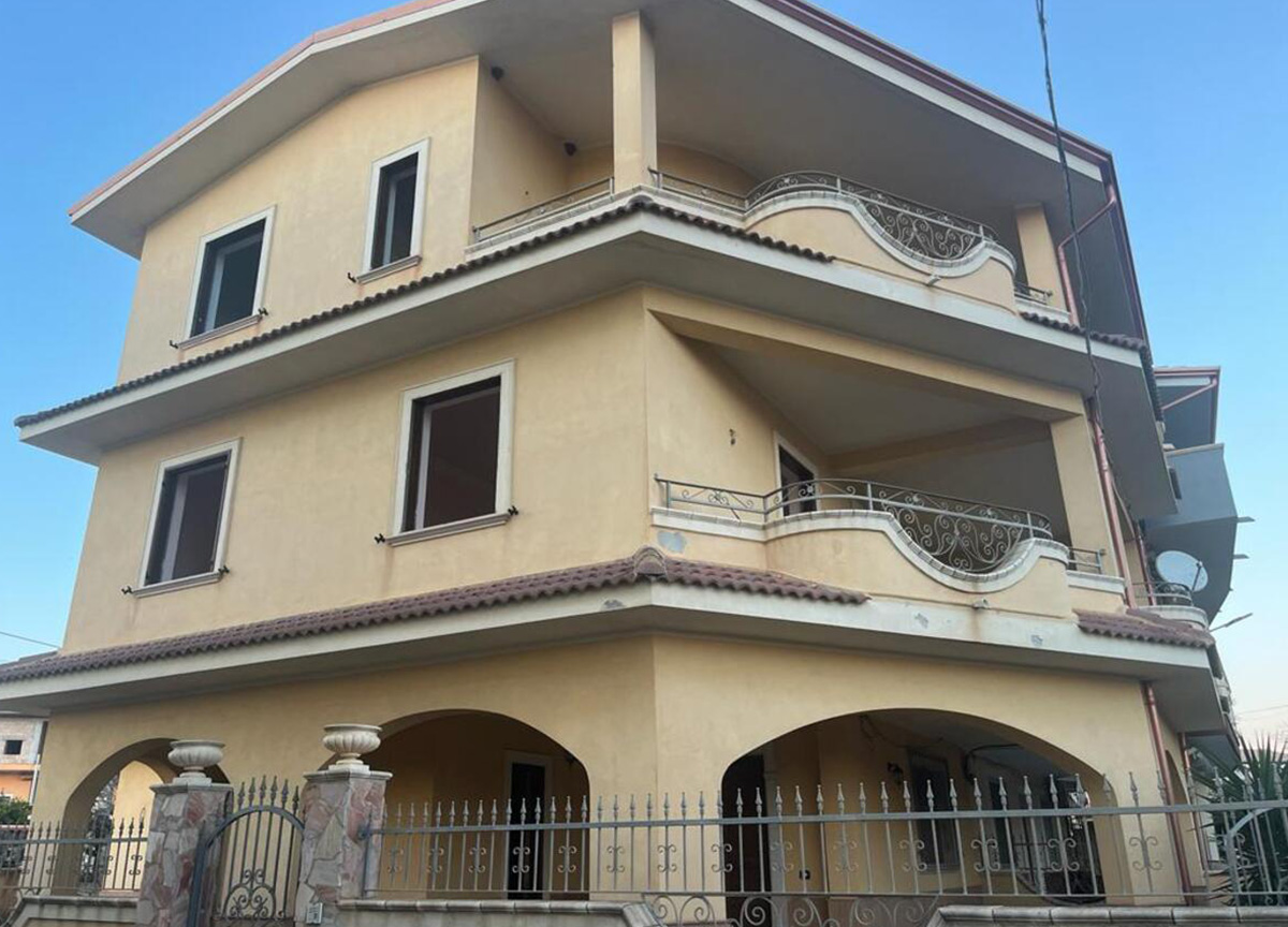 Colpita “La casa della Legalità”. Calabria, attacco dalla criminalità