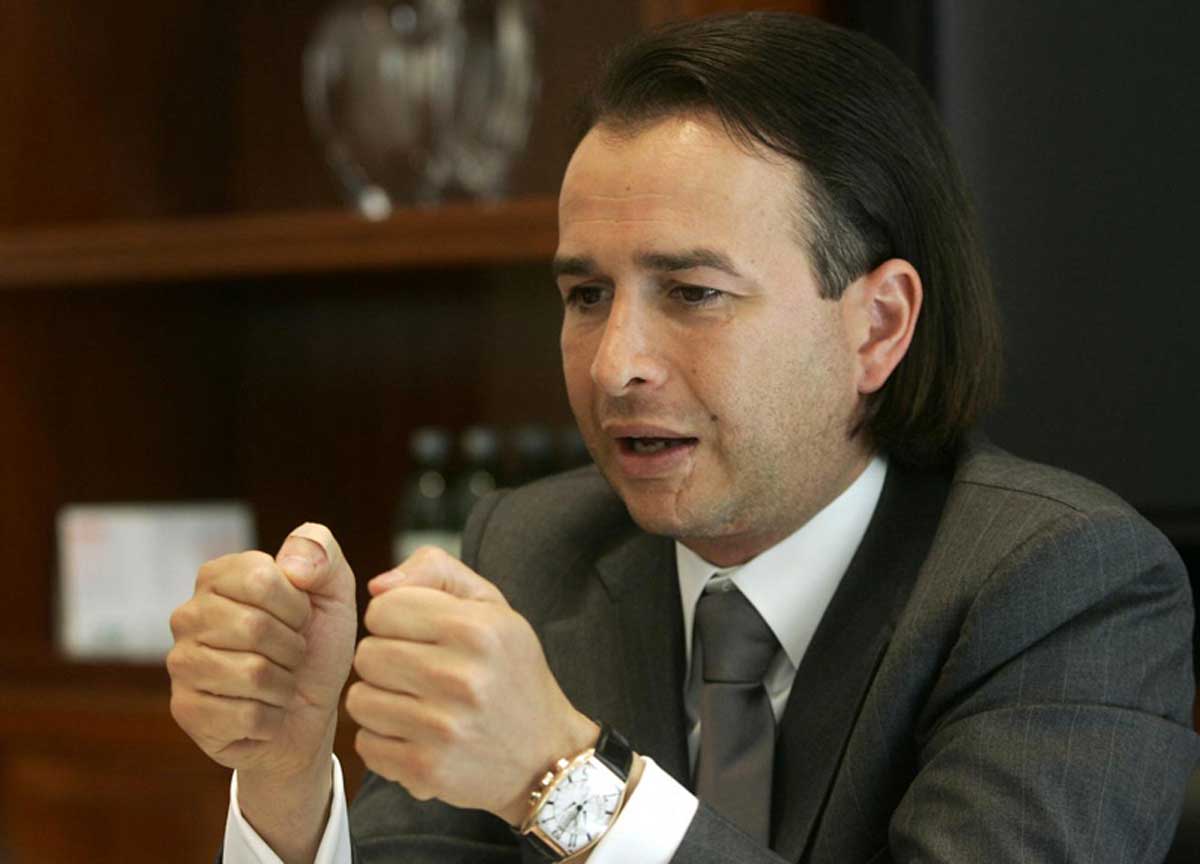 Coppola all’attacco: “Da 20 anni vogliono farmi fuori ma sono sempre qua” Coppola all’attacco: “Da 20 anni vogliono farmi fuori ma sono sempre qua”