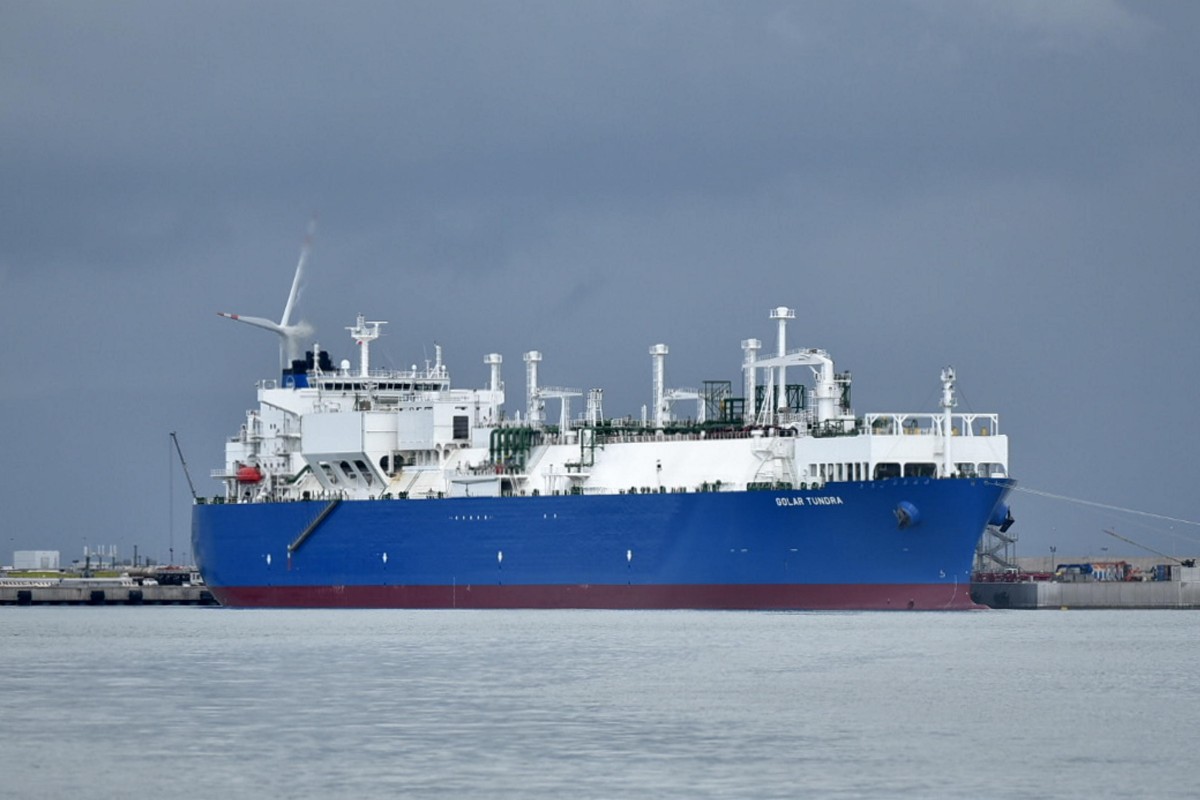 “Il Golfo dell’Isola difende il suo mare: no al rigassificatore” “Il Golfo dell’Isola difende il suo mare: no al rigassificatore”