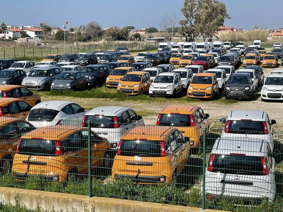 Mercato Auto, si chiude un 2023 con un + 19,0% Mercato Auto, si chiude un 2023 con un + 19,0%