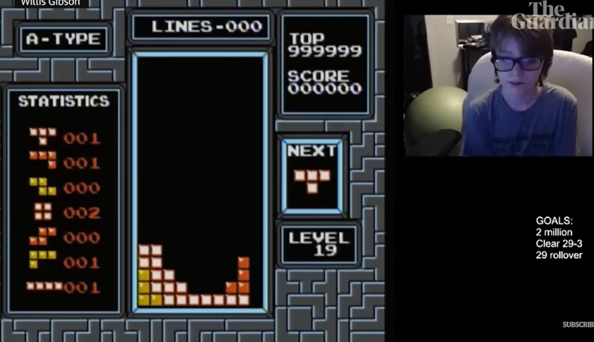 Usa, tredicenne finisce il gioco Tetris: è il primo umano in 40 anni Usa, tredicenne finisce il gioco Tetris: è il primo umano in 40 anni
