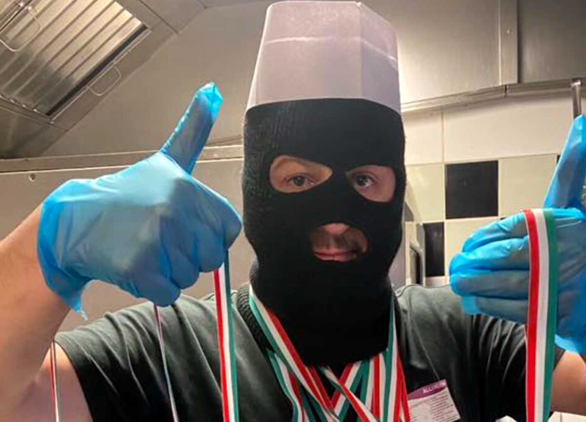 Truffa dell’extravergine: chef Ruffi spiega come fare l’olio fake in casa