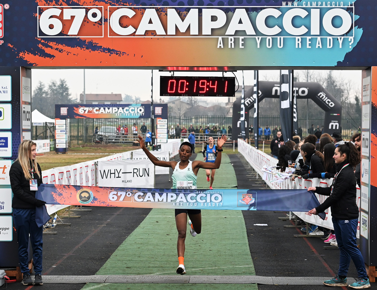 67° Campaccio femminile vincono Ebenyo e Nadia Battocletti seconda