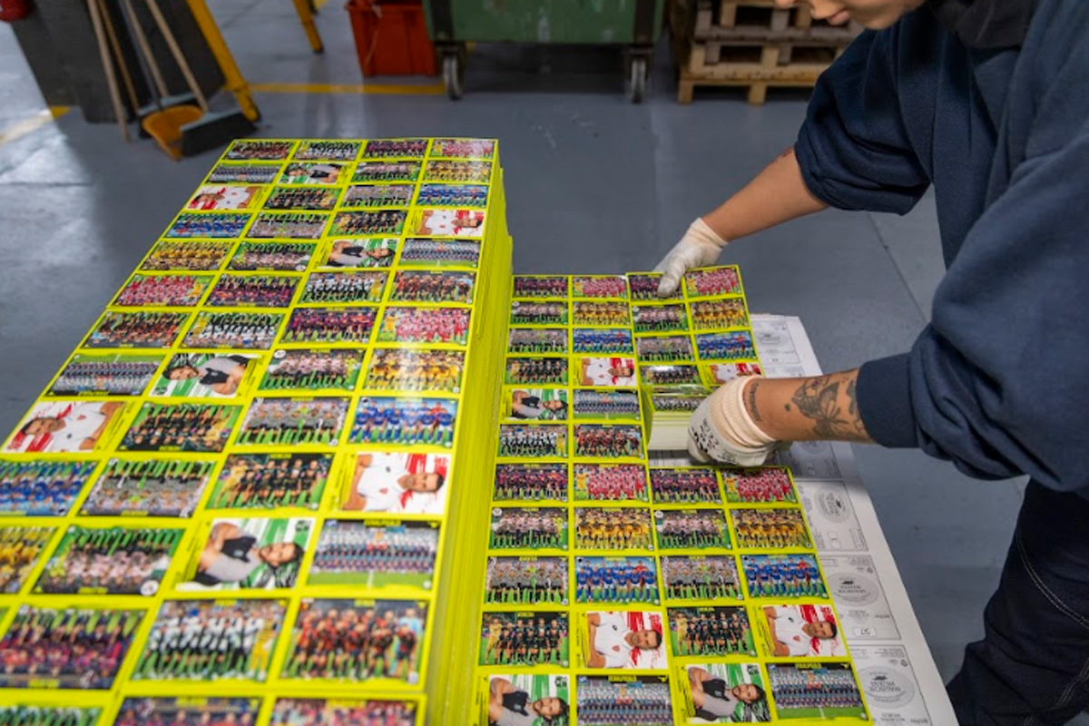 Panini 2023-24, album dei calciatori: torna una storica figurina… Panini 2023-24, album dei calciatori: torna una storica figurina…