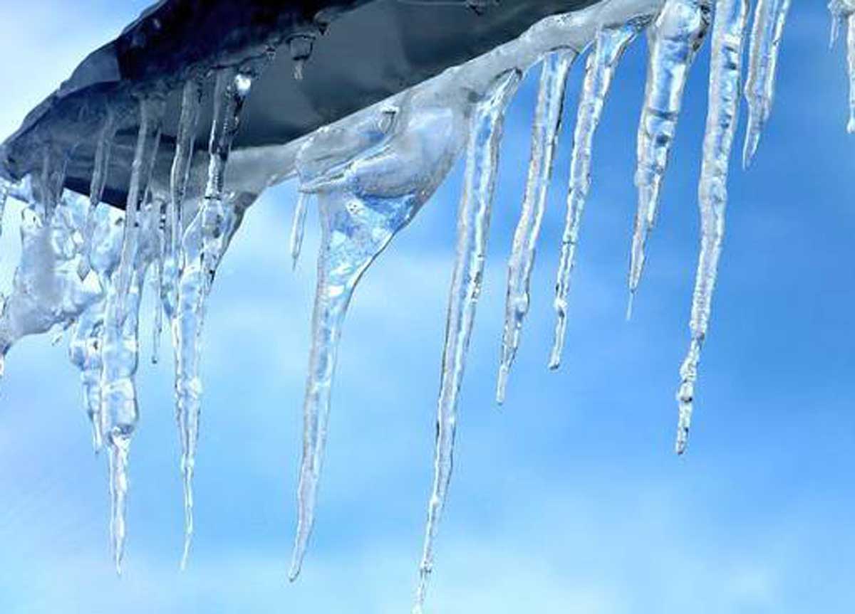 Allarme freddo, crollano le temperature: a rischio i contatori dell’acqua