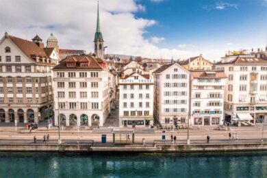 Zurigo, soldi agli spioni. I vigili adesso si affidano ai passanti dispettosi