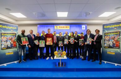 Panini 2023-24, album dei calciatori: torna una storica figurina…