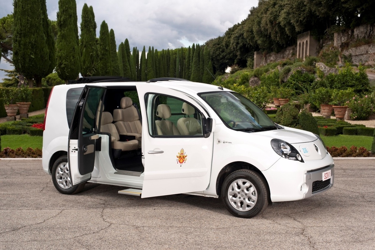 Renault festeggia la produzione di 4 mln di Kangoo Renault festeggia la produzione di 4 mln di Kangoo