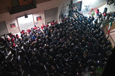 “L’Italia fascista” in diretta tv in Russia. Assist a Putin per attaccare l’Ue