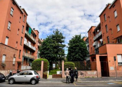 Case popolari agli immigrati, da Bonaccini via libera alla norma folle