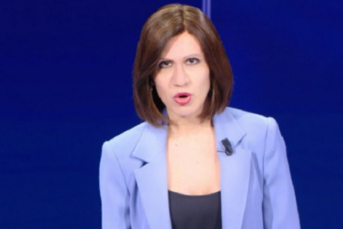 Colpo di luna, Virginia Raffaele imita Bianca Berlinguer: “Tutti contro di me” Colpo di luna, Virginia Raffaele imita Bianca Berlinguer: “Tutti contro di me”