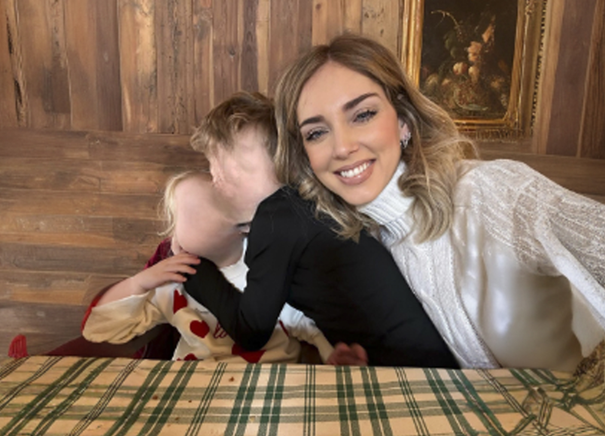 Chiara Ferragni, crisi nell’aria con Fedez. Fuga in montagna con la famiglia