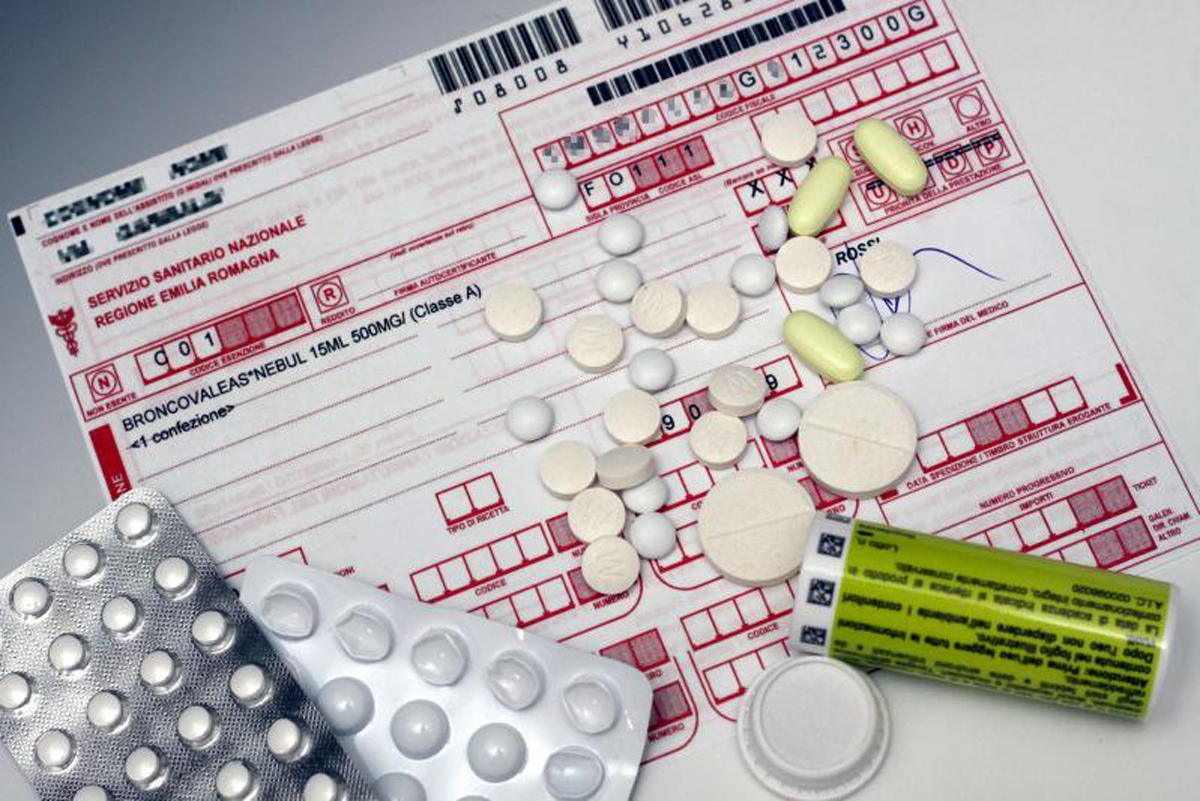 Sanità, 1 italiano su 6 non può più curarsi. Il sistema ora esclude i poveri Sanità, 1 italiano su 6 non può più curarsi. Il sistema ora esclude i poveri