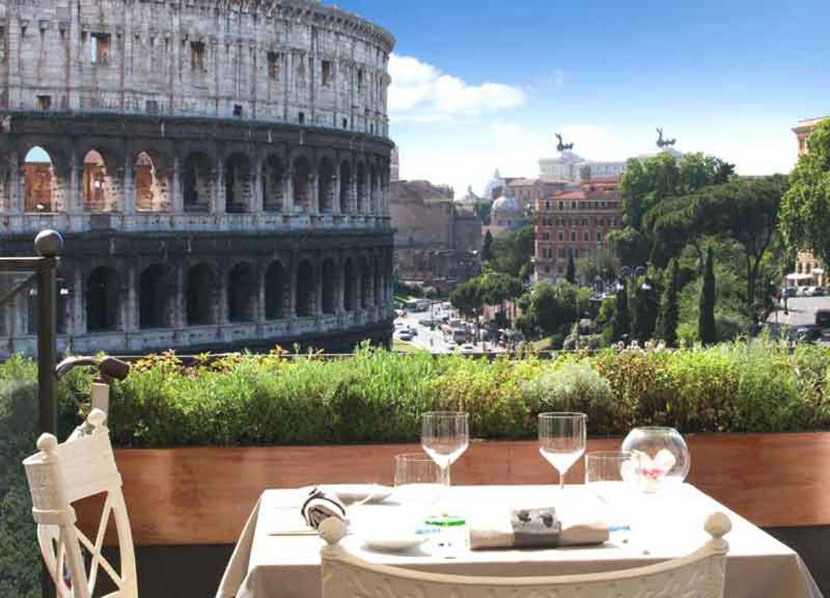 Turismo, dai 5 stelle agli Airbnb: la ricezione fa show con l’Albergatore Day Turismo, dai 5 stelle agli Airbnb: la ricezione fa show con l’Albergatore Day