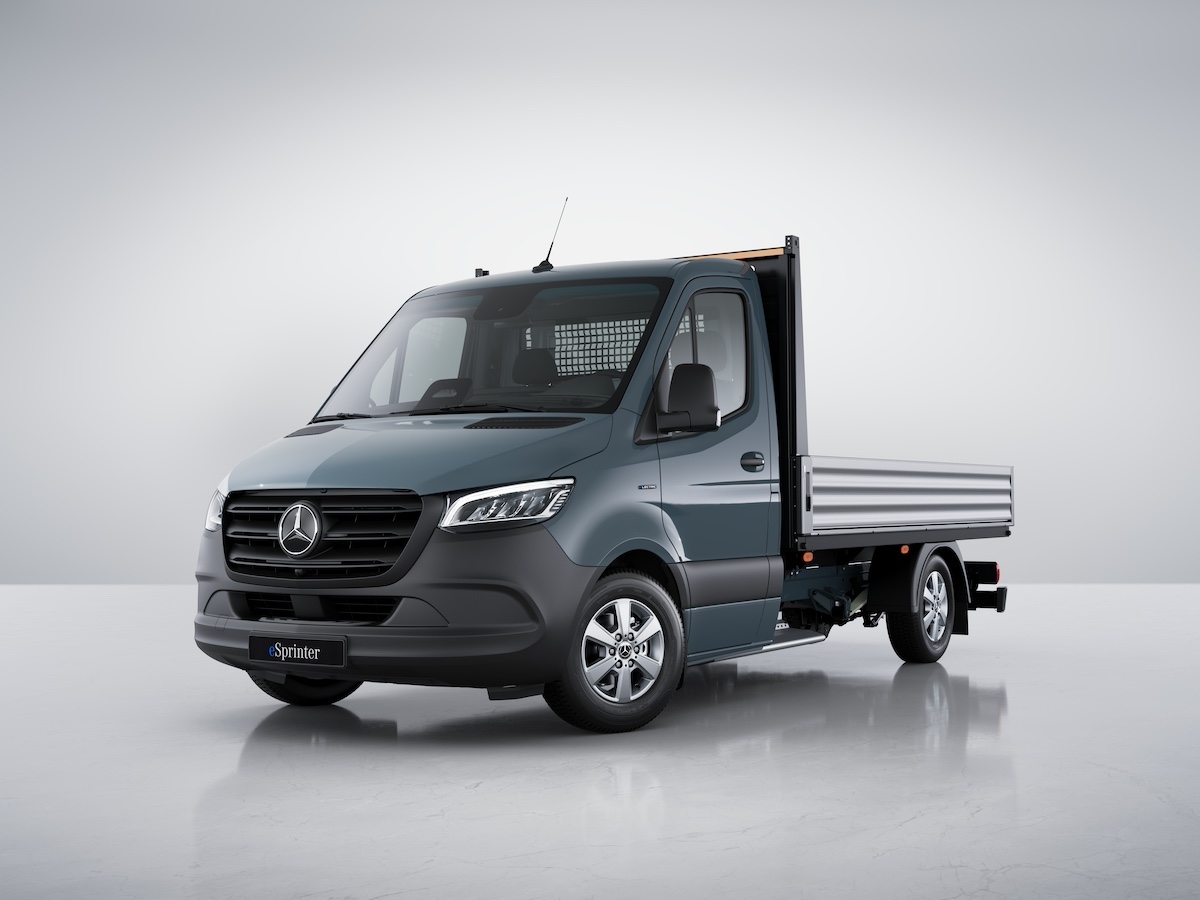 Arrivano i nuovi Mercedes eSprinter e Sprinter Arrivano i nuovi Mercedes eSprinter e Sprinter