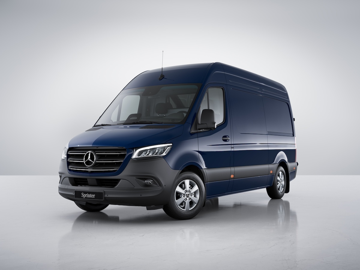 Arrivano i nuovi Mercedes eSprinter e Sprinter Arrivano i nuovi Mercedes eSprinter e Sprinter