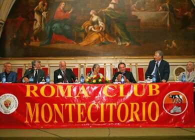 Mourinho esonerato, la rabbia del Roma club Montecitorio contro i Friedkin