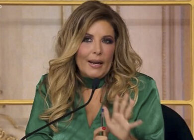 Mariotti vs Selvaggia: “Mi ha accusato di truffa. Sa che la rete si scatena”