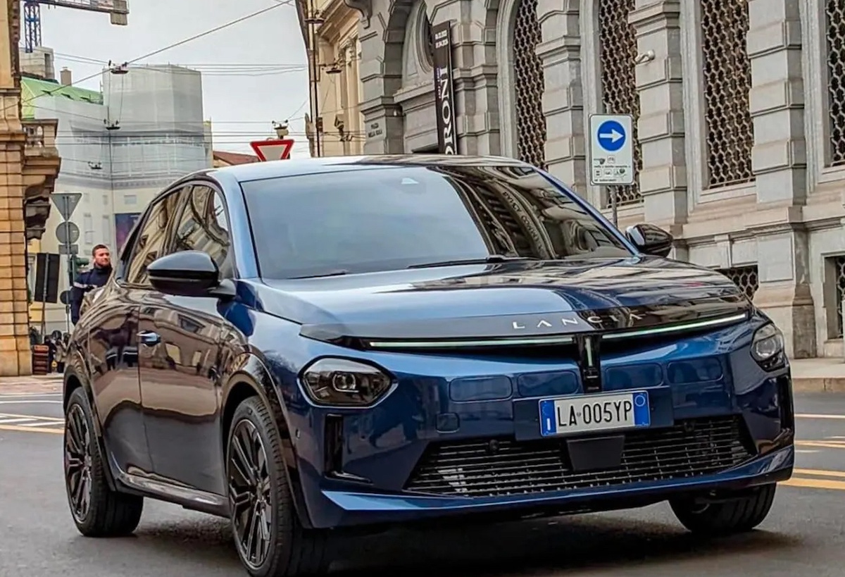 Stellantis, affida alla A.Testa e alla Herezie il lancio della nuova Ypsilon Stellantis, affida alla A.Testa e alla Herezie il lancio della nuova Ypsilon