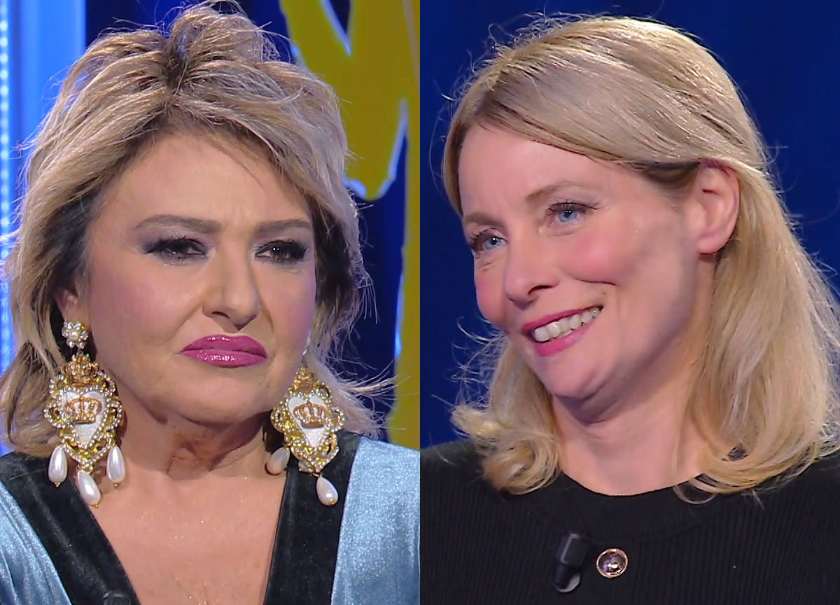 Flavia Vento conferma dopo 20 anni: “Flirt con Totti, ma mi trattò male” Flavia Vento conferma dopo 20 anni: “Flirt con Totti, ma mi trattò male”