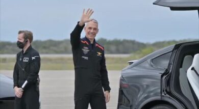 Spazio, Villadei e i colleghi d’equipaggio della missione Ax-3 pronti al lancio