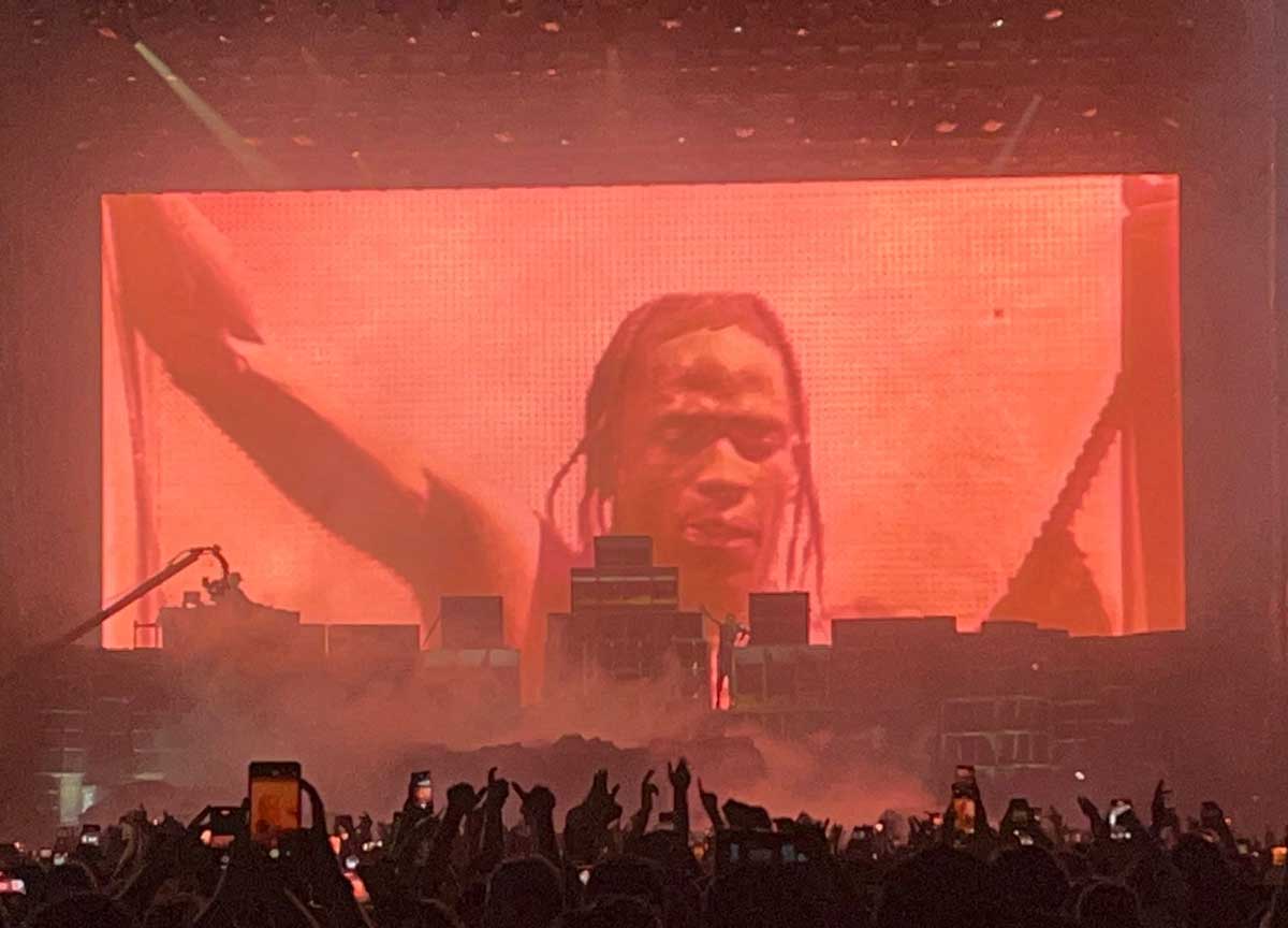 Travis Scott al Circo Massimo: due interrogazioni sui danni alla Torre Moletta