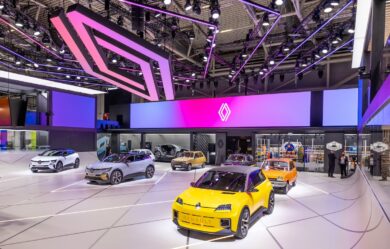 Renault, forte aumento delle vendite nel 2023