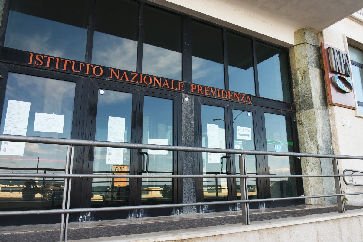 Pensioni 2024: Legge Fornero? No, peggio. Quello che non vi hanno detto! Pensioni 2024: Legge Fornero? No, peggio. Quello che non vi hanno detto!