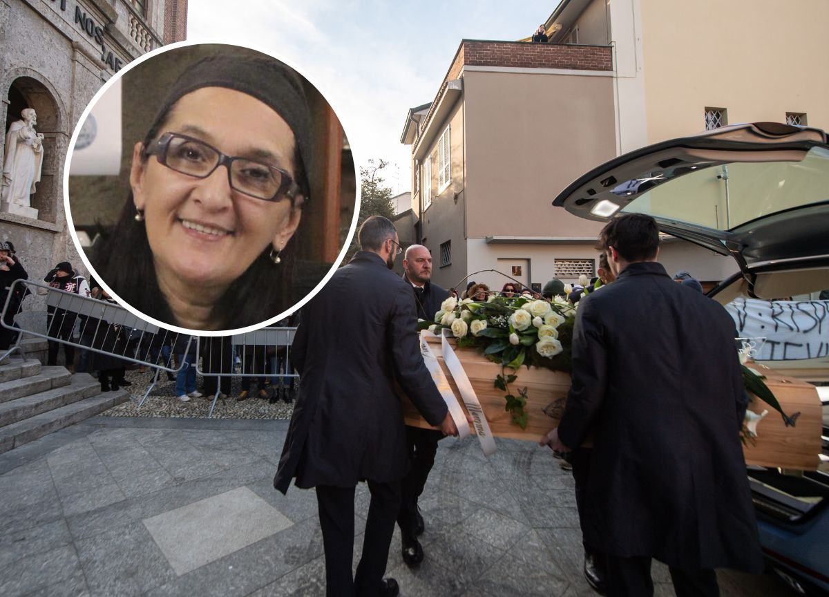 Ristoratrice morta, in mille ai funerali di Giovanna Pedretti. FOTO Ristoratrice morta, in mille ai funerali di Giovanna Pedretti. FOTO