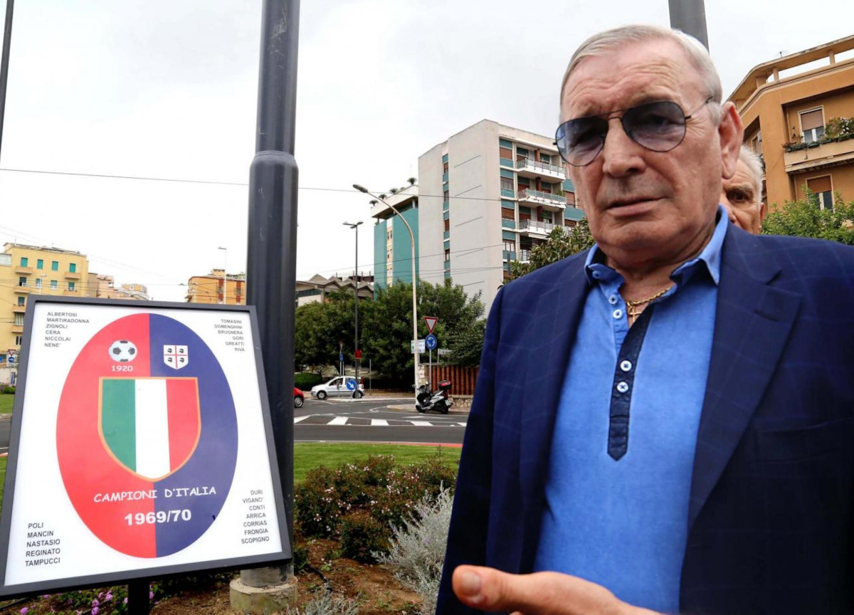 Gigi Riva, traiettorie acute e gioco acrobatico: se ne va l’ultimo guerriero Gigi Riva, traiettorie acute e gioco acrobatico: se ne va l’ultimo guerriero