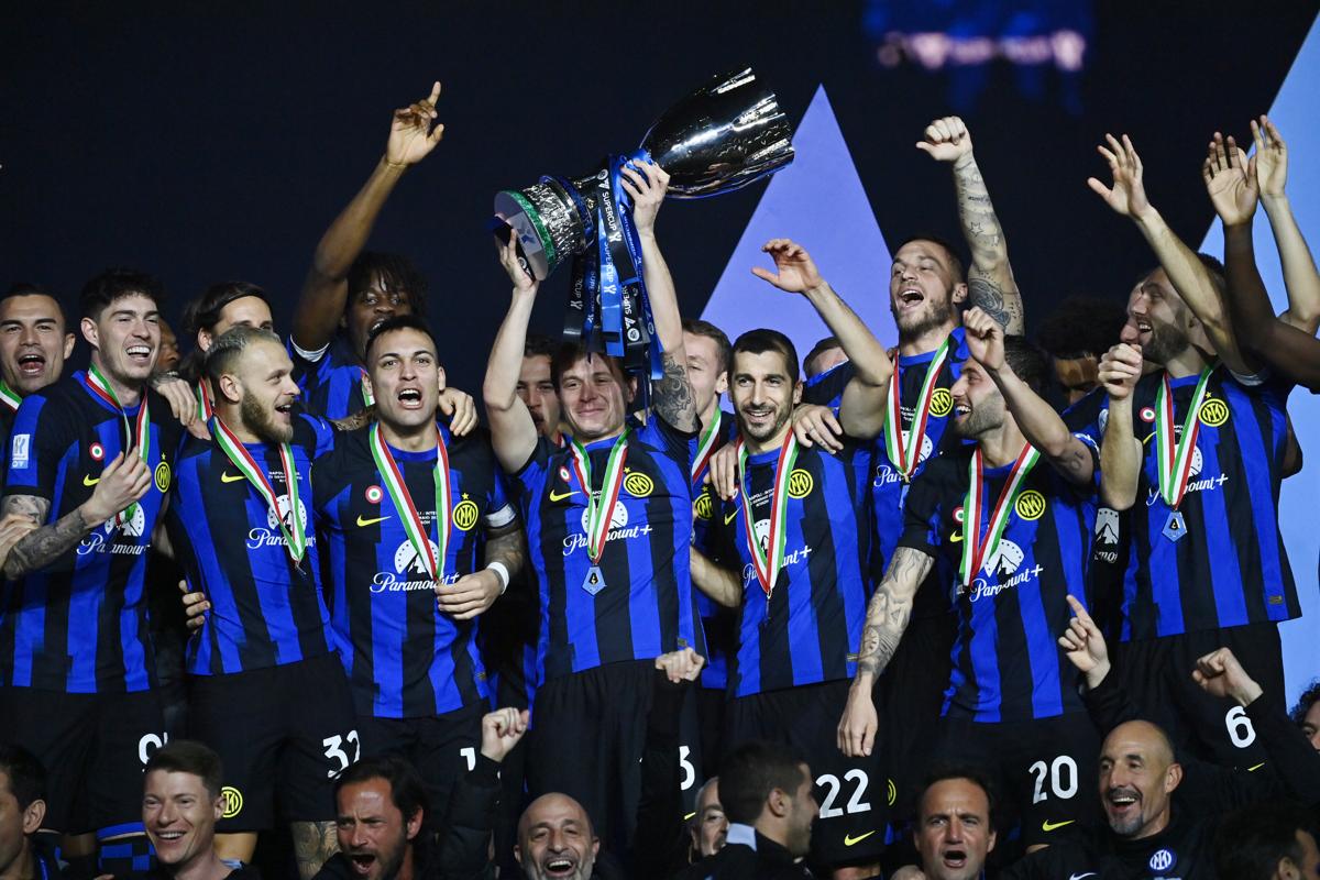 Lautaro piega il Napoli. Supercoppa all’Inter. Ma che ingenuità Simeone! Lautaro piega il Napoli. Supercoppa all’Inter. Ma che ingenuità Simeone!