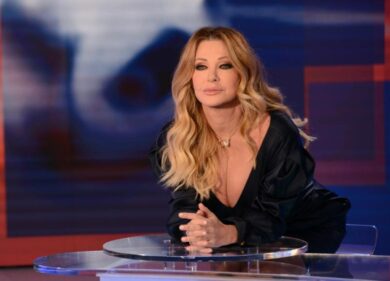 Paola Ferrari e il tumore: “Ne ho un altro, un carcinoma al viso. Mi opero”