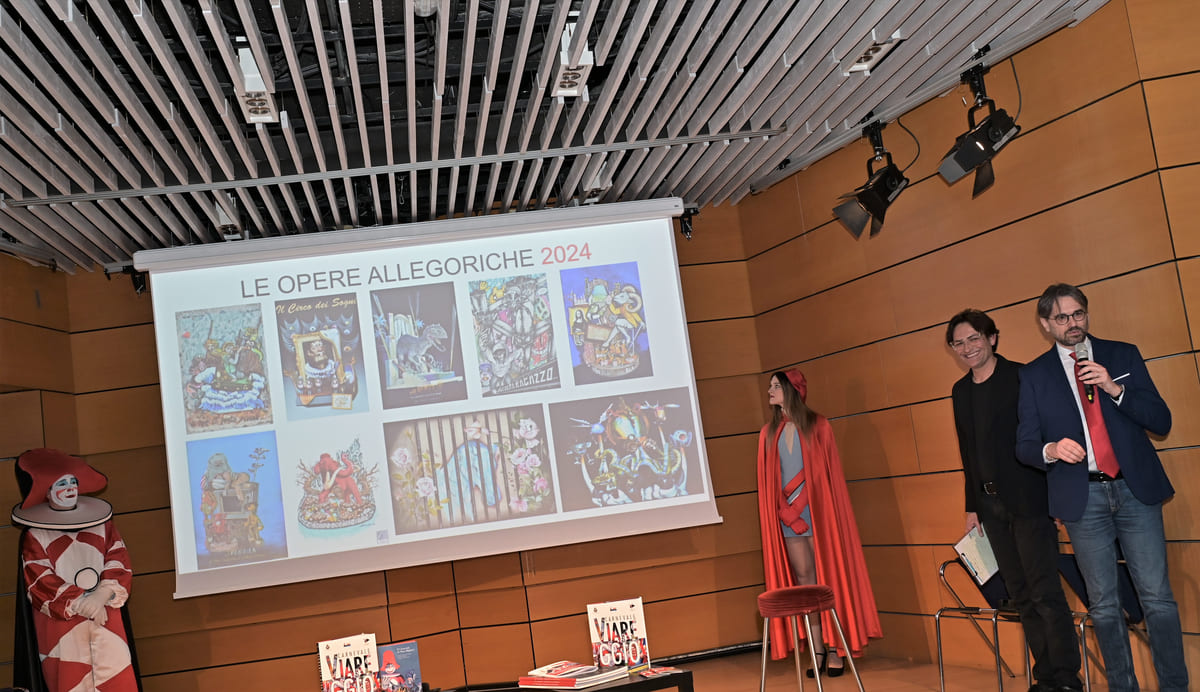 Carnevale di Viareggio 2024 presentato a Milano