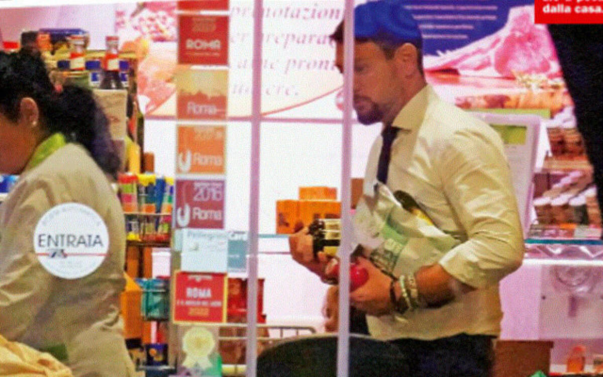 Meloni e Giambruno, colpo di scena: la premier lo invita al compleanno. FOTO