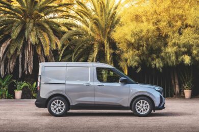 Nuovo Ford Transit Courier: design rinnovato, maggiore portata e stile SUV