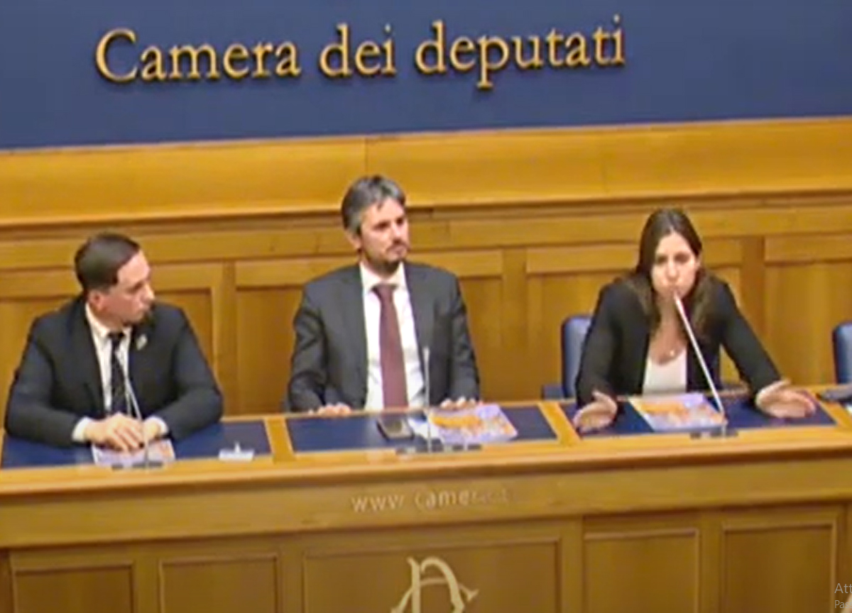 “L’aborto non è un diritto”: bufera su un convegno “ospitato” dalla Camera “L’aborto non è un diritto”: bufera su un convegno “ospitato” dalla Camera