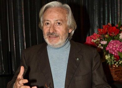 “Una coppia omosex è una coppia qualunque”, Leo Gullotta: “Non sto sereno”