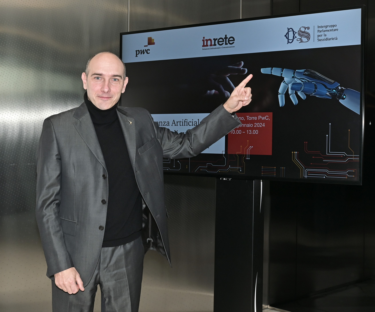 Intelligenza Artificiale e normativa AI ACT organizzato da PwC Intelligenza Artificiale e normativa AI ACT organizzato da PwC