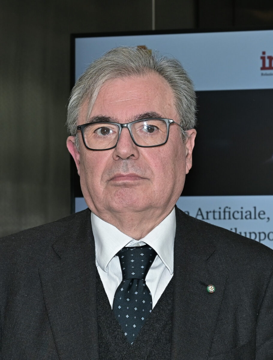 Intelligenza Artificiale e normativa AI ACT organizzato da PwC Intelligenza Artificiale e normativa AI ACT organizzato da PwC