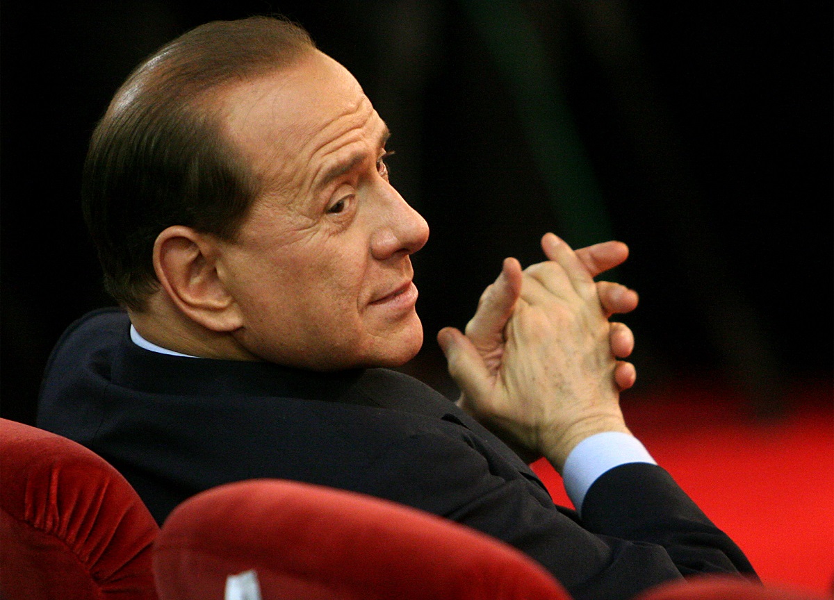 Berlusconi, 30 anni fa scendeva in campo. Una fortuna o una iattura? VOTA Berlusconi, 30 anni fa scendeva in campo. Una fortuna o una iattura? VOTA