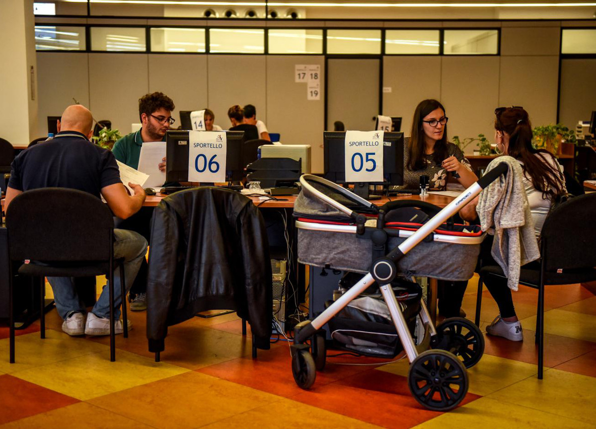 Assegno inclusione, una domanda su tre respinta. Migliaia di famiglie escluse Assegno inclusione, una domanda su tre respinta. Migliaia di famiglie escluse